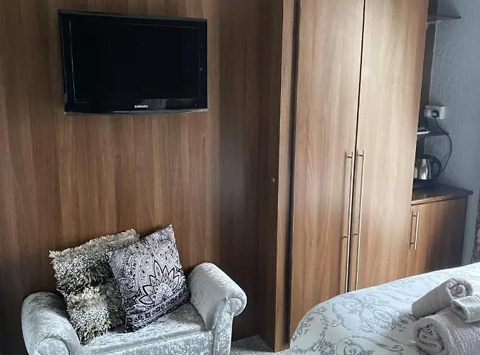 The Wayfarer, Robin Hoods Bay